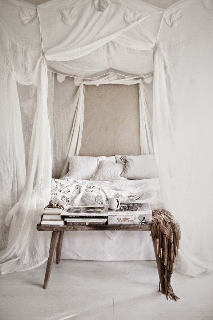 Camera da letto total white