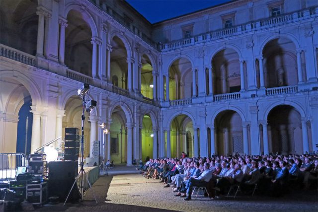 Uri Caine nel cortile del Palazzo Ducale per Notti Barocche a Modena