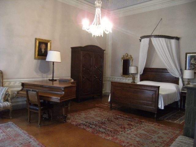 camera da letto casa guidi a firenze