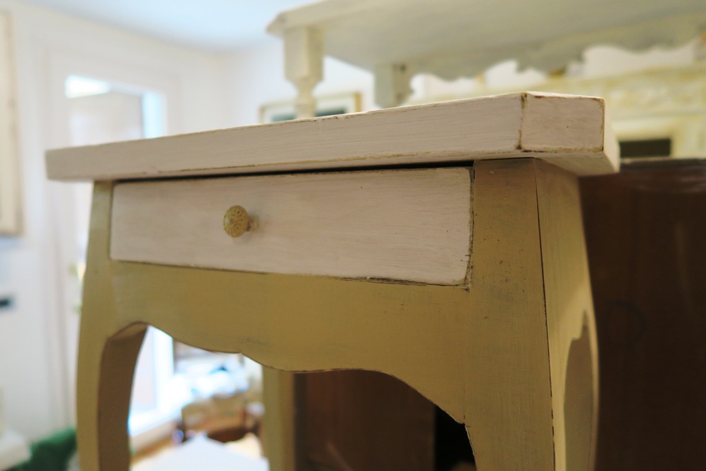 Restyling tavolino in stile country