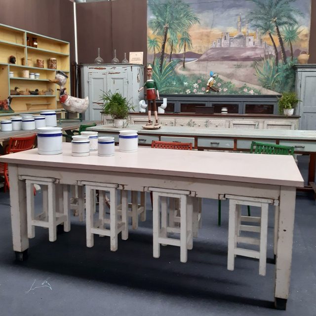 Tavoli da esterno e decori da giardino