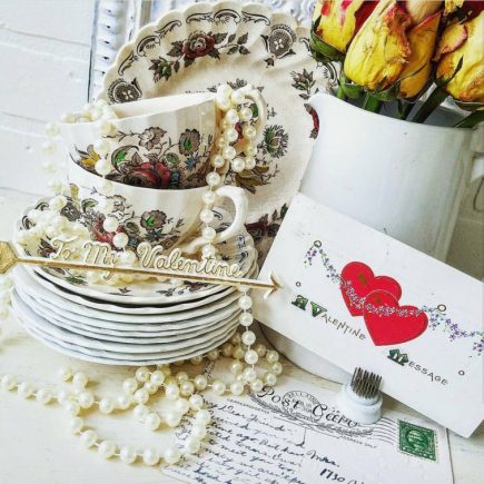 Porcellane vintage per San Valentino in stile vintage