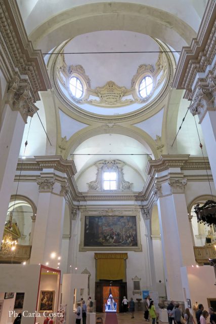Interno della chiesa di San Carlo a Modena